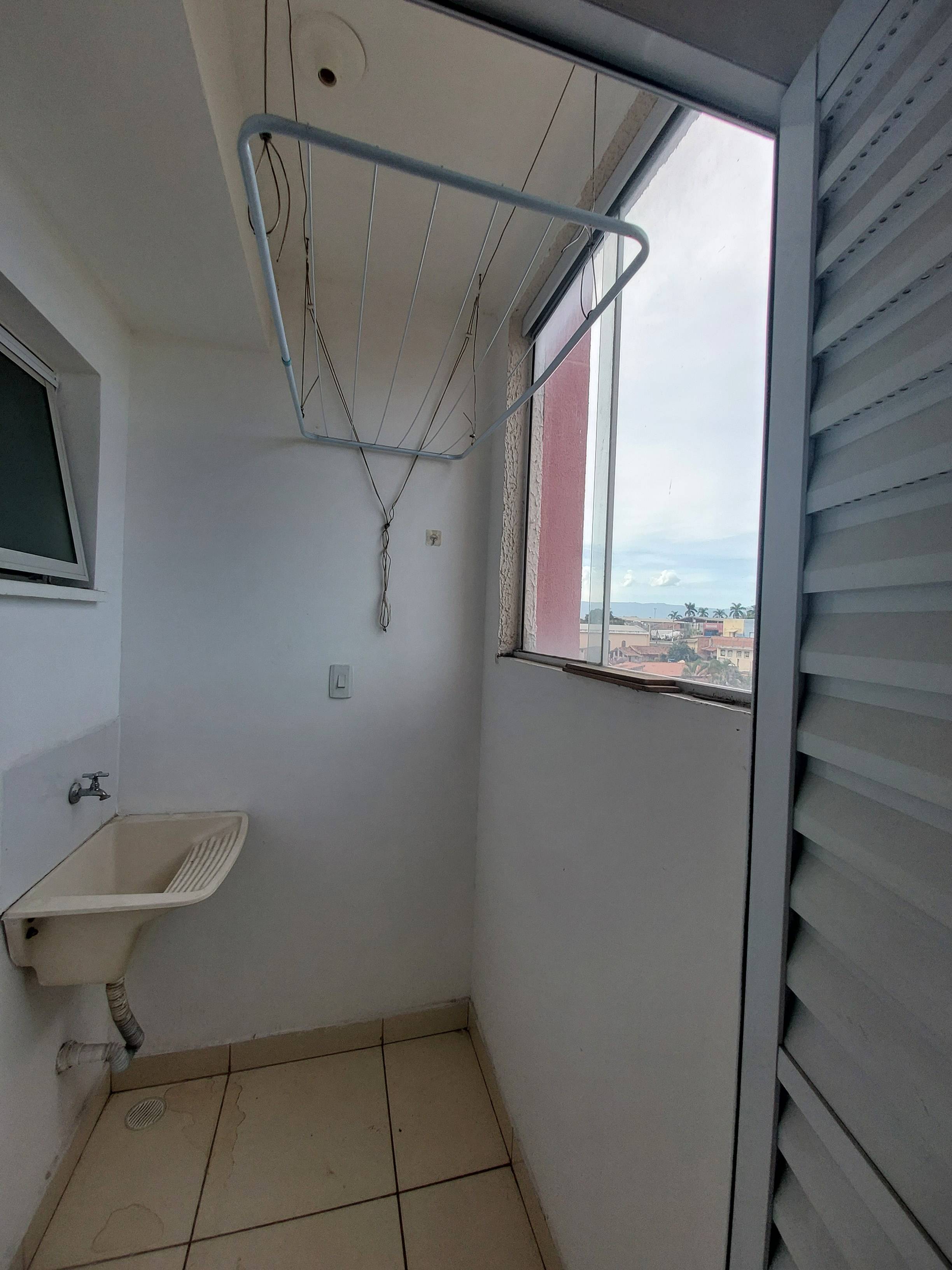 ÁERA DE SERVIÇO.jpg